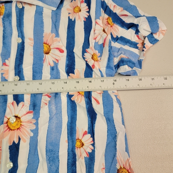 Original Use Men's Relaxed Fit Short Sleeve Button-Down Shirt Floral Design Sz S - Picture 4 of 6